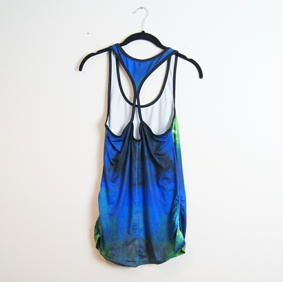 Unknown Brand | Athletic Tank - Picture 2 of 3